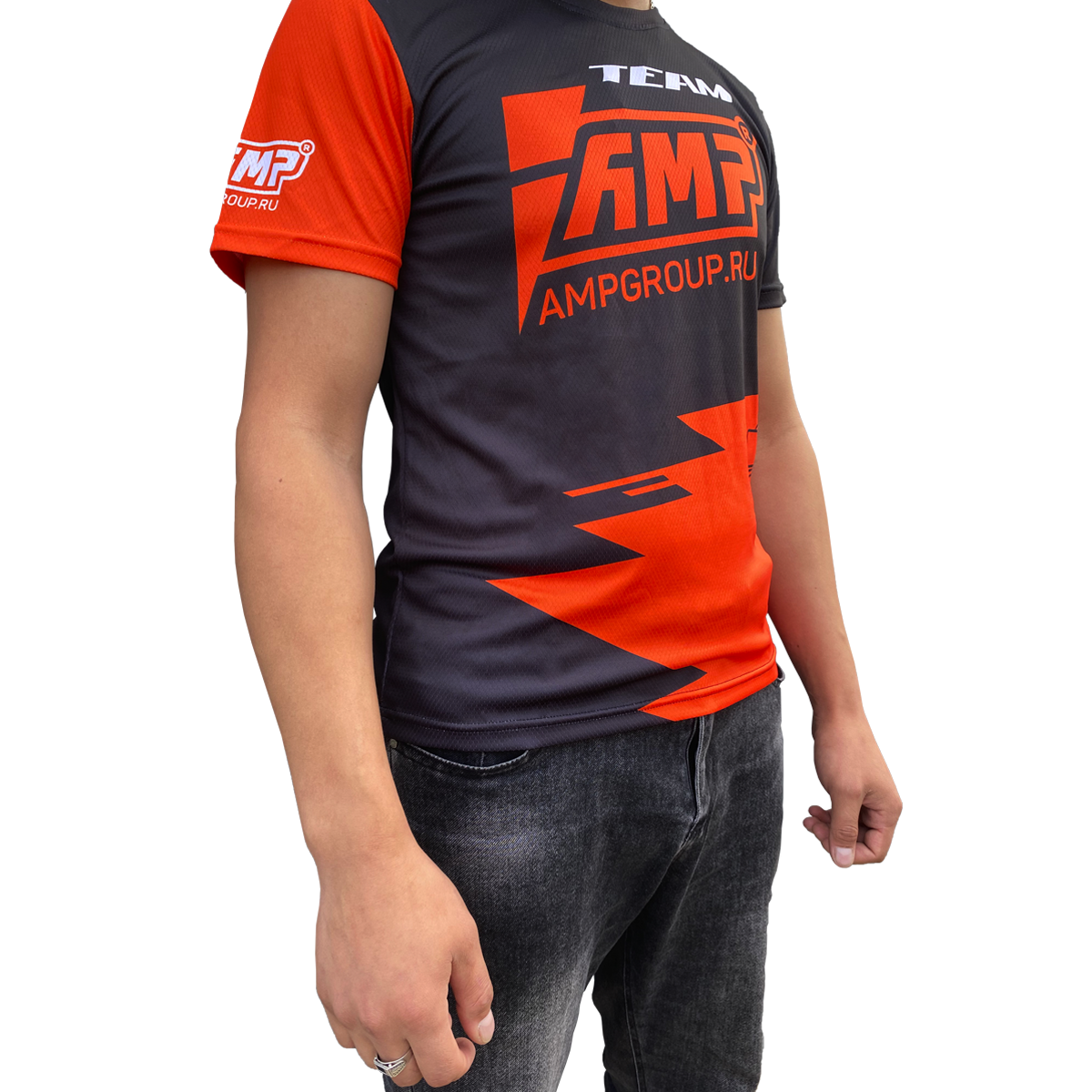 Футболка AMP TEAM оптом — цена от партии. Поставки для магазинов и установочных центров | AMPGROUP
